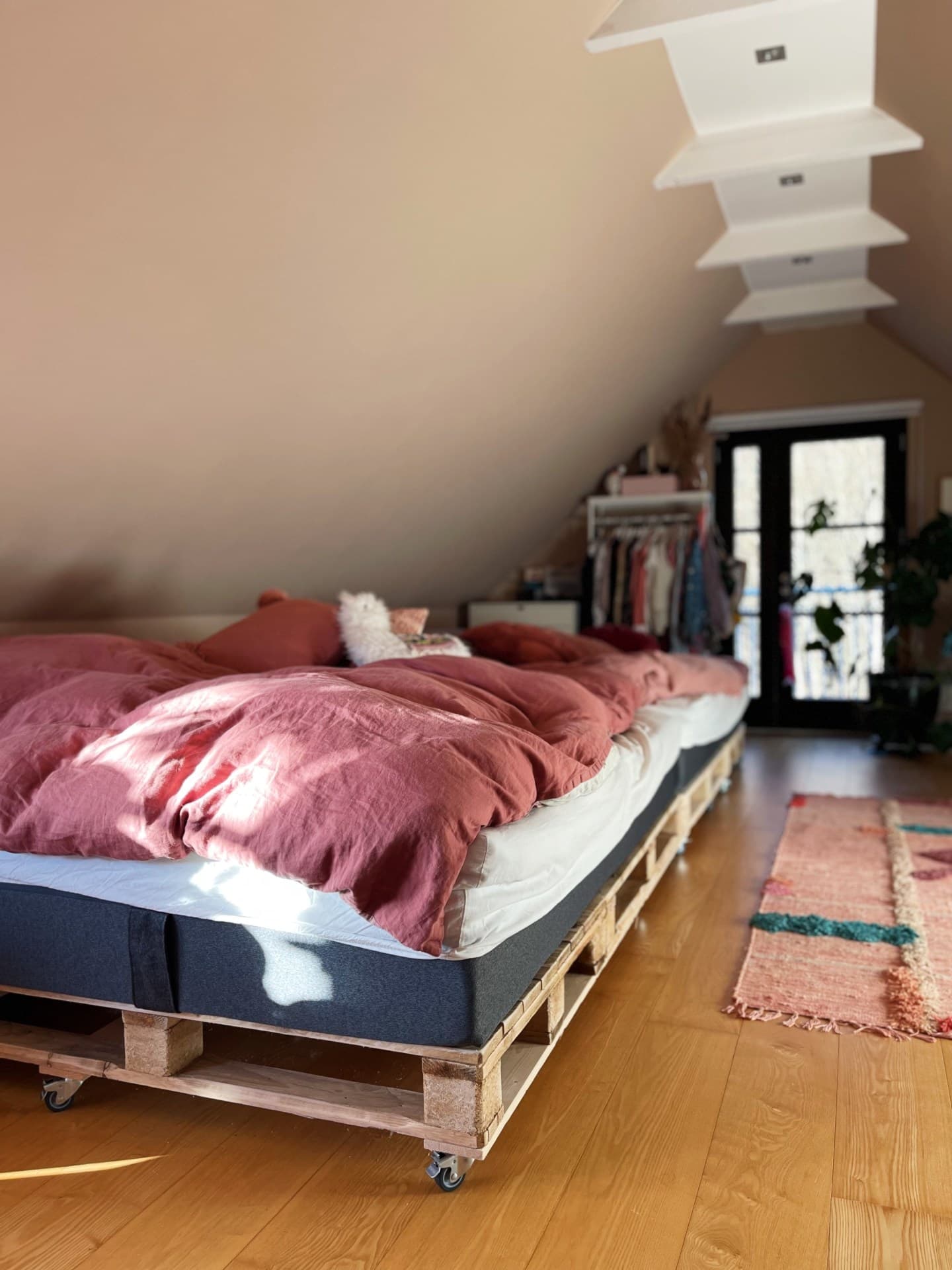 Nuestra cama de colecho gigante | Proyecto DIY | Nanna Pretzmann
